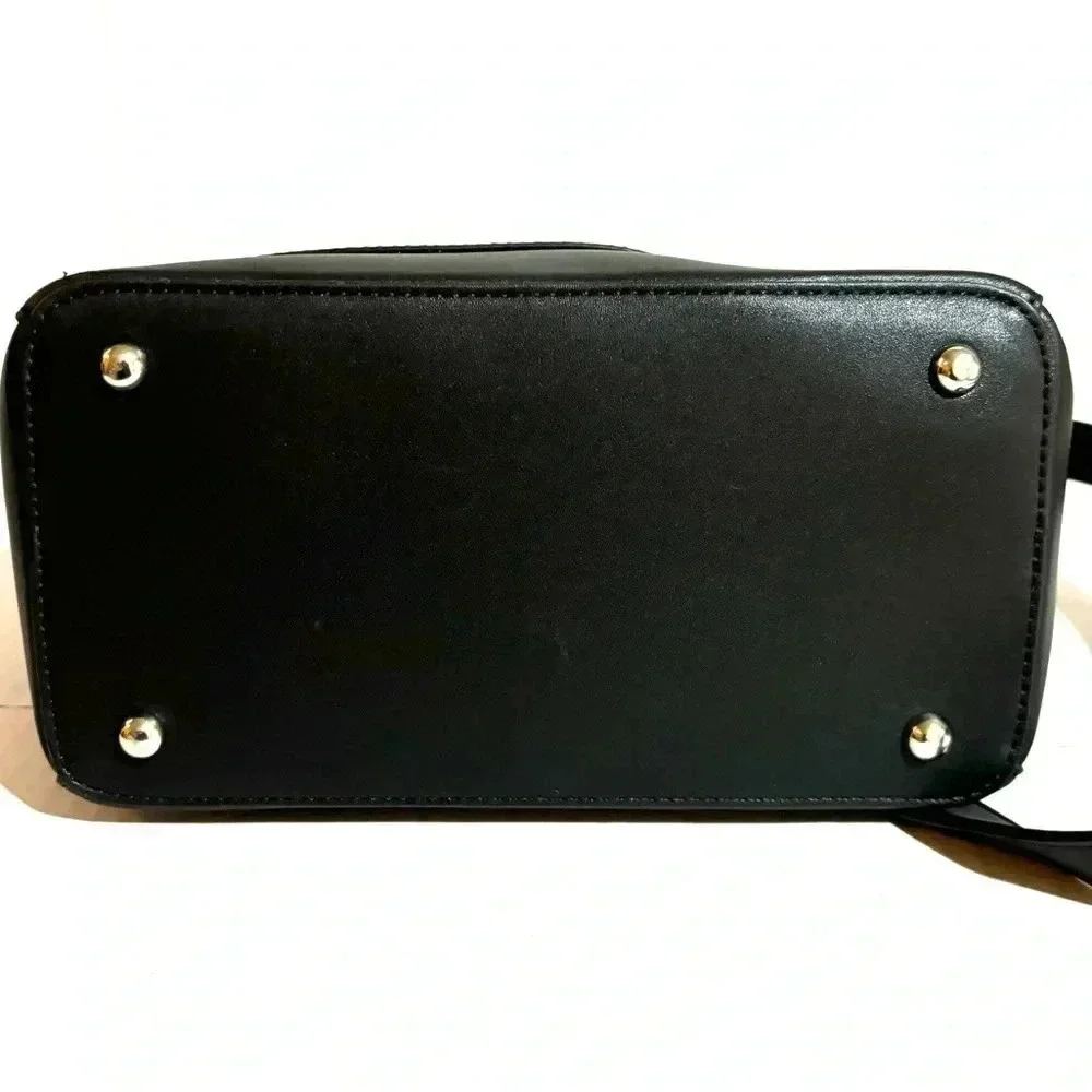 Bromen black leather crossbody handbag